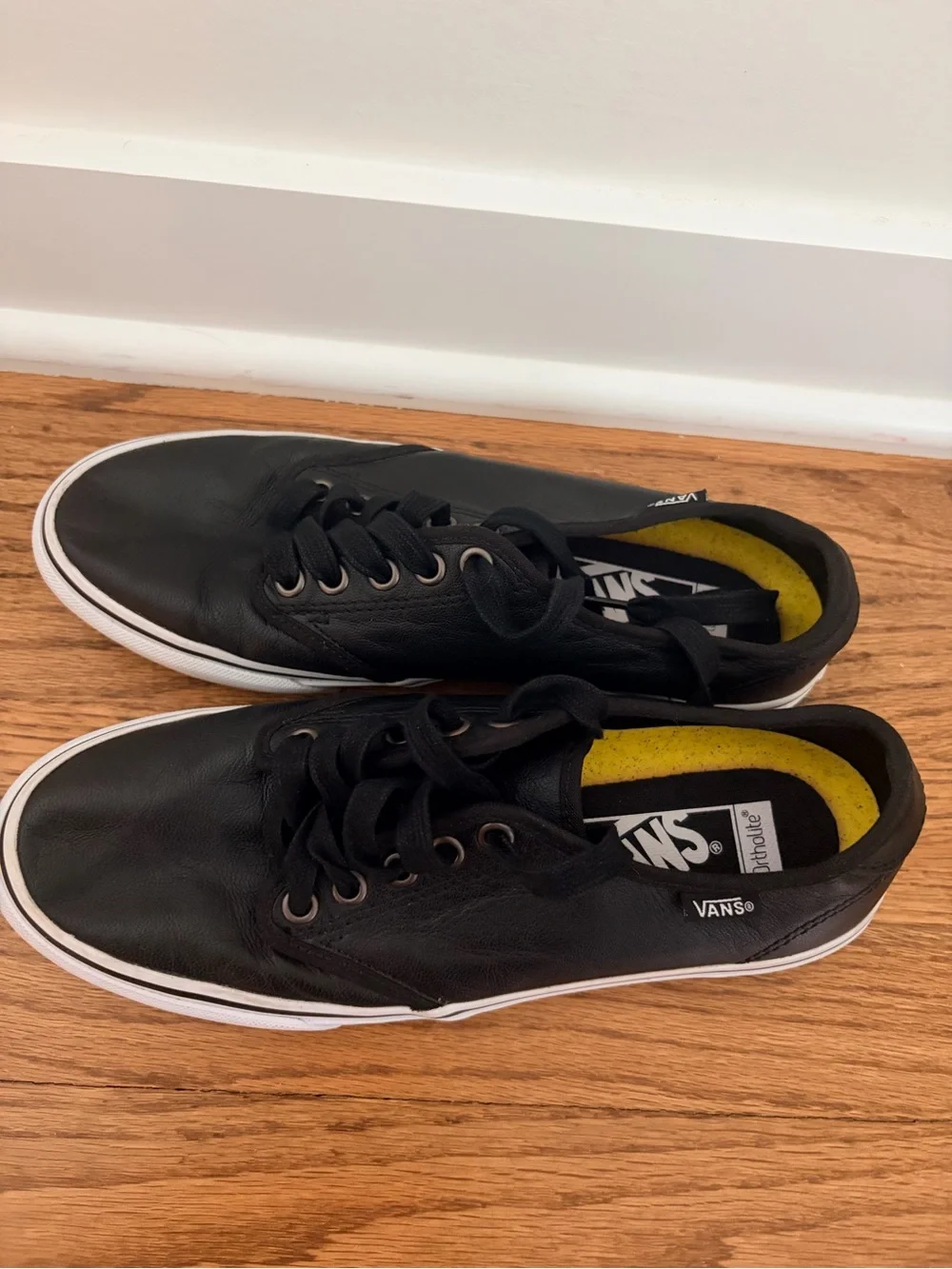 Vans Ortholite Black Leather Low-Top with White Sole-Worn Only Once-Size 8